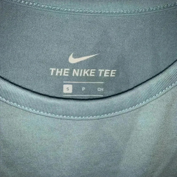 Nike Blue Tank - Picture 3 of 5